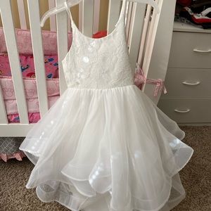 Flower girl dress size 6